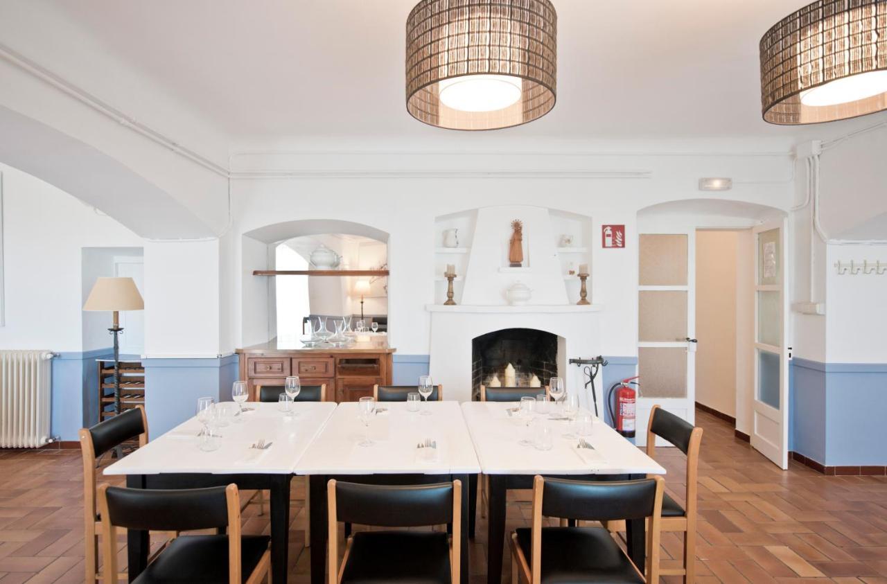 Hostal La Salut De Terrades Buitenkant foto