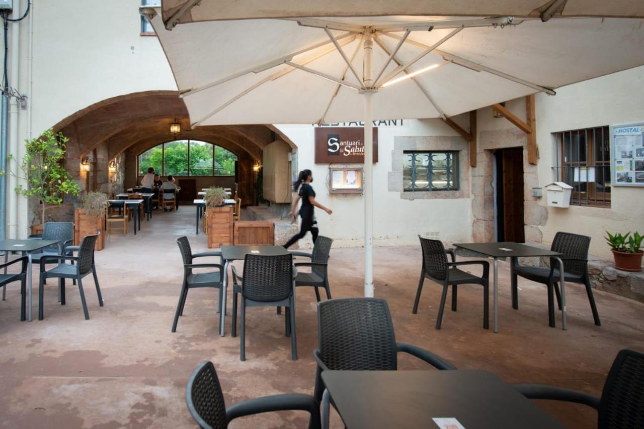 Hostal La Salut De Terrades Buitenkant foto