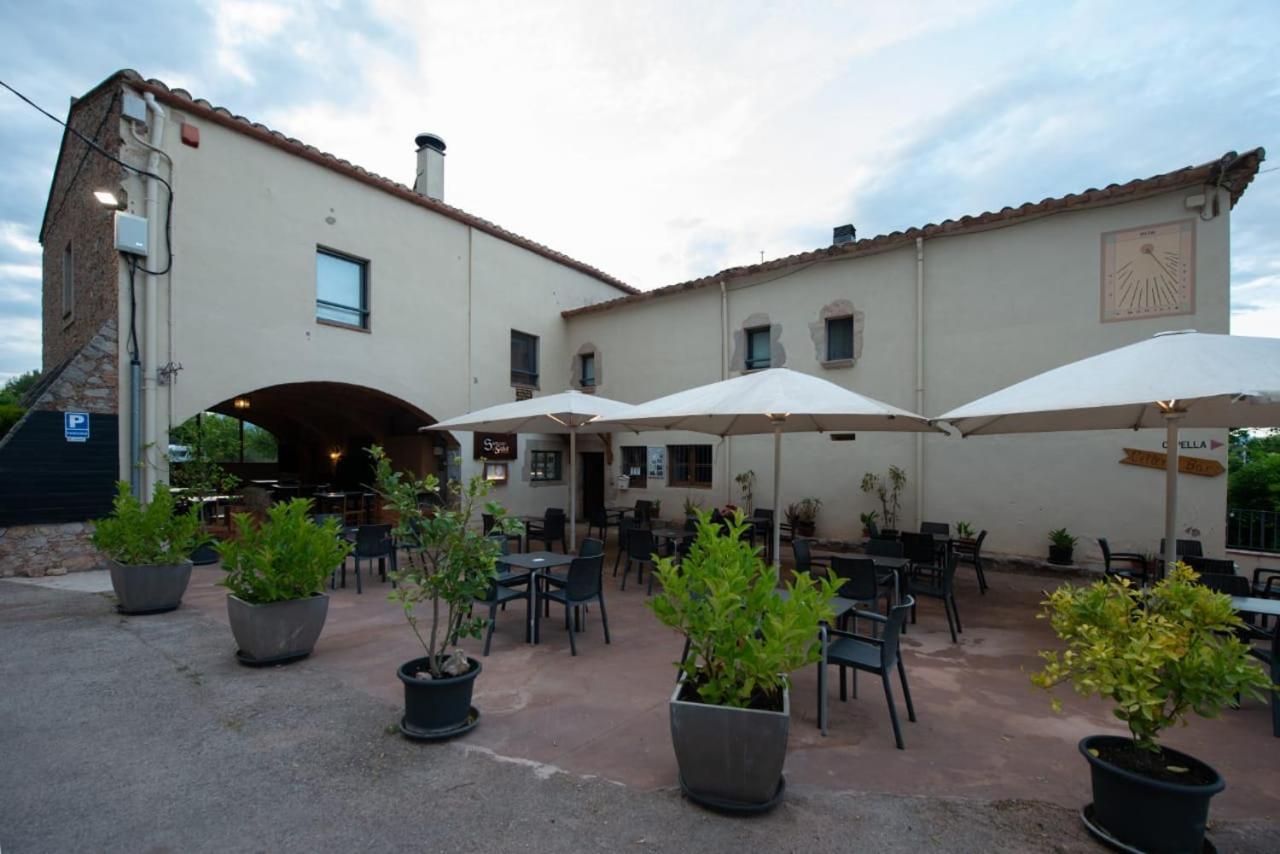Hostal La Salut De Terrades Buitenkant foto