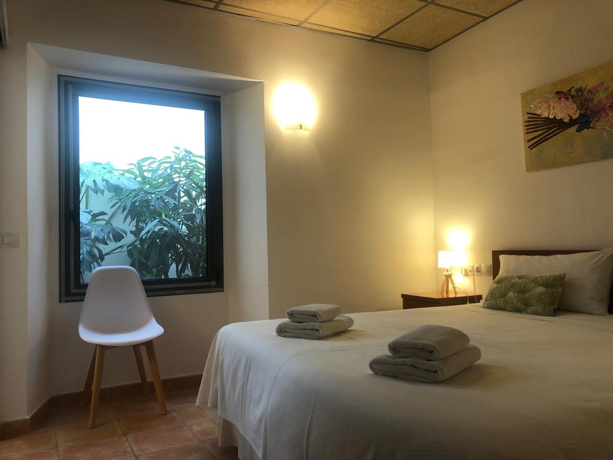 Hostal La Salut De Terrades Buitenkant foto